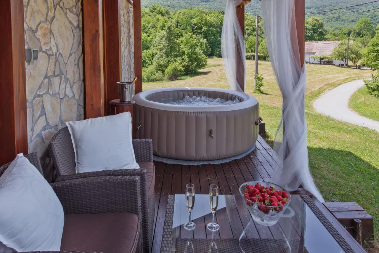 B&B Plitvice Lakes Villa Irene Seliste Dreznicko Exterior photo