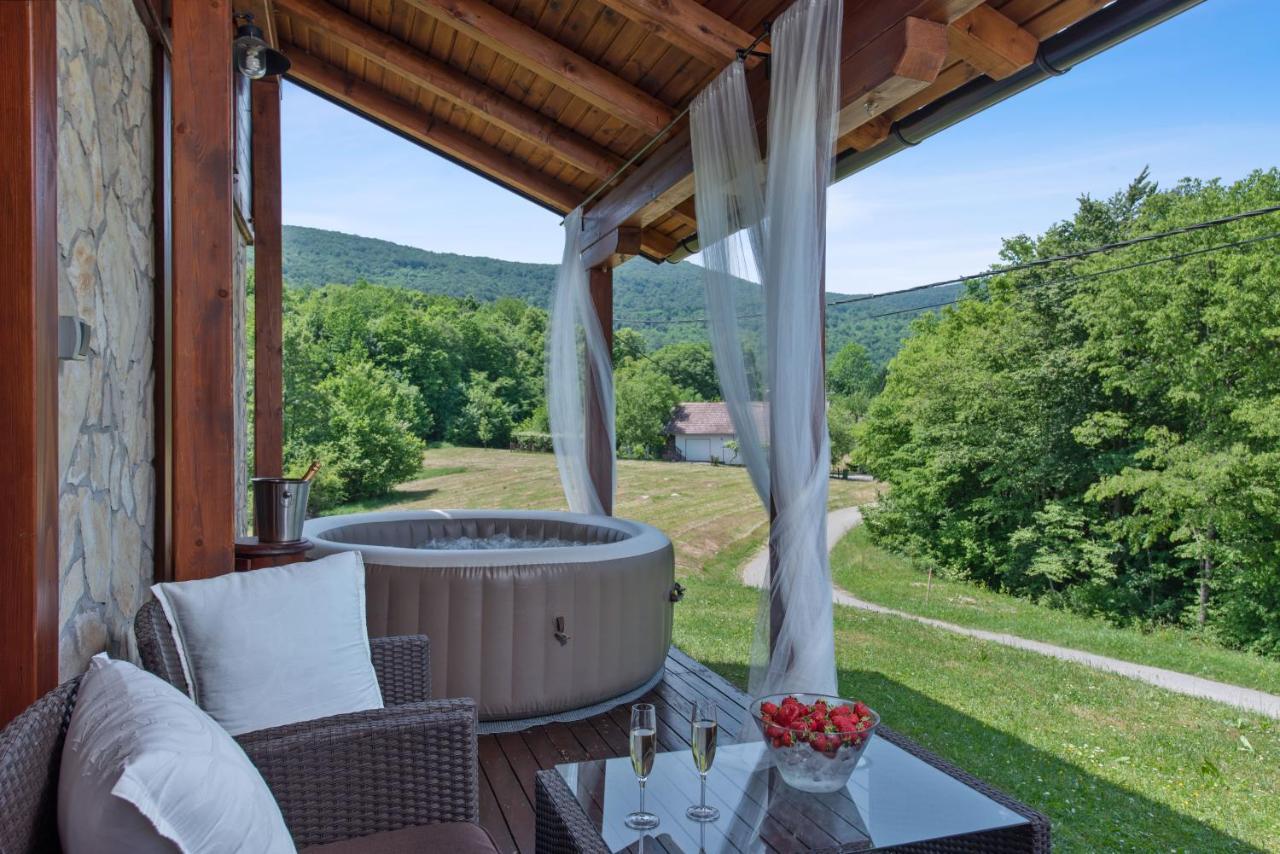 B&B Plitvice Lakes Villa Irene Seliste Dreznicko Exterior photo