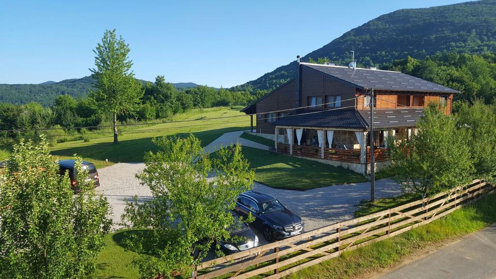 B&B Plitvice Lakes Villa Irene Seliste Dreznicko Exterior photo